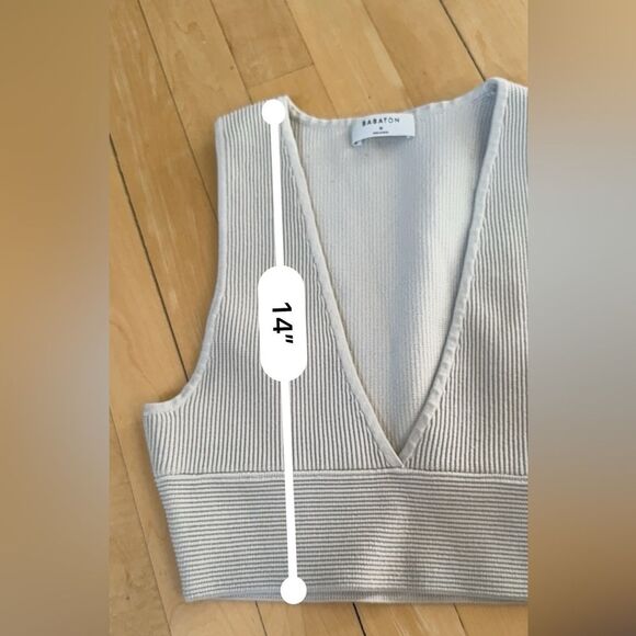 Aritzia Babaton Sculpt Knit Deep V Tank in Matte Pearl M - Picture 5 of 11